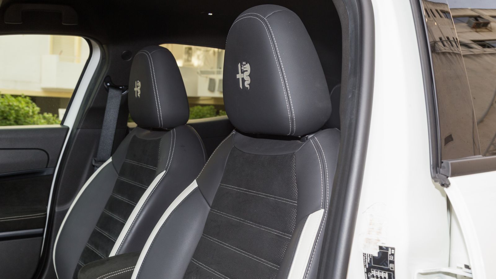 Alfa Romeo Junior Ibrida 145 PS: Ιταλική φινέτσα με υβριδική «καρδιά»
